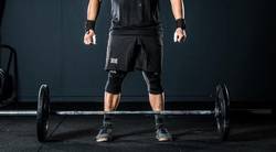 wrist-wrap-deadlift