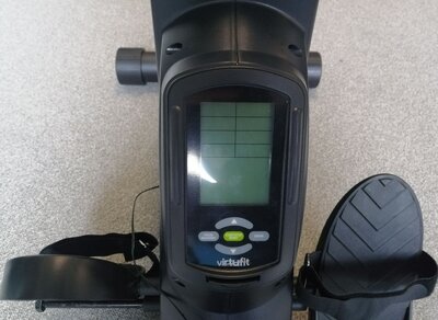 trainingsdisplay-virtufit-roeitrainer-ergometer