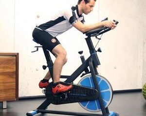 spinningfiets met magnetische weerstand