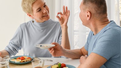 Vitamines innemen ontbijt