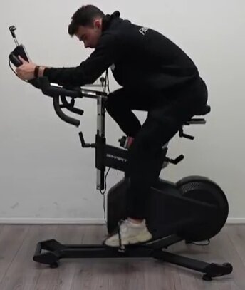 Fietsen op FitBike Smart Rider